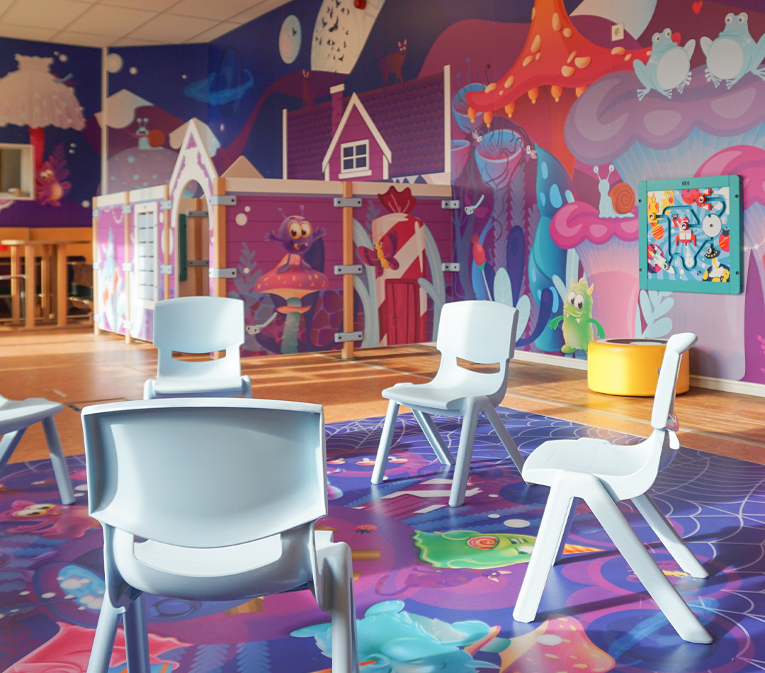 IKC speelruimte voor kinderen bij kinderdagverblijf 't Parelbosch in Eindhoven IKC speelruimte voor kinderen bij kinderdagverblijf 't Parelbosch in Eindhoven